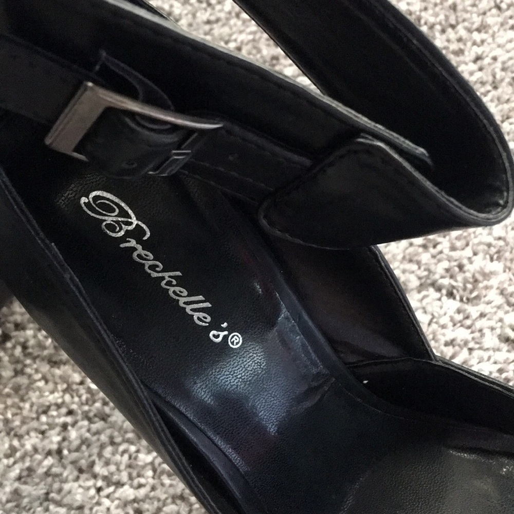 Shoes - Picture 6 of 12